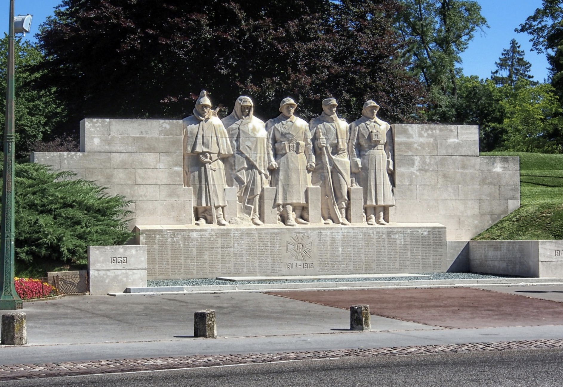 La bataille de Verdun disparue des programmes d’histoire, une fausse polémique