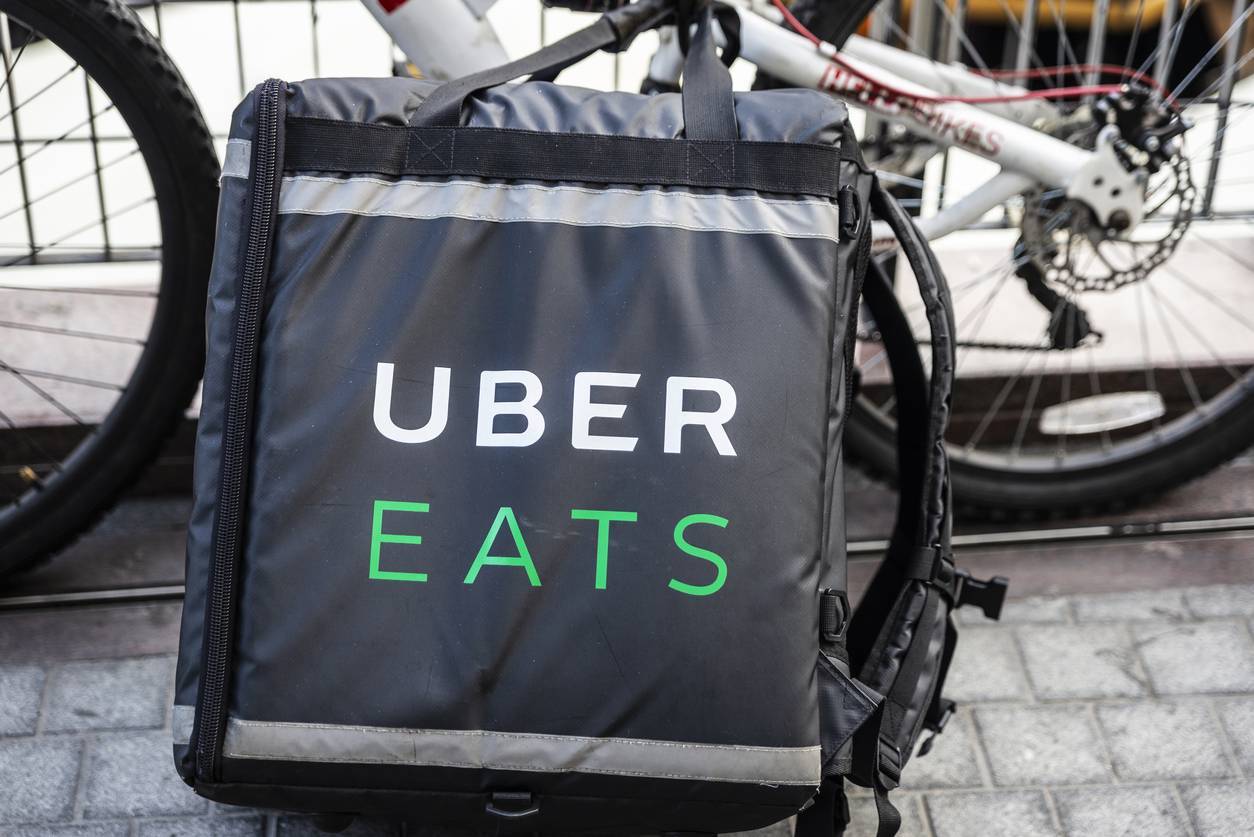 devenir livreur Uber Eats