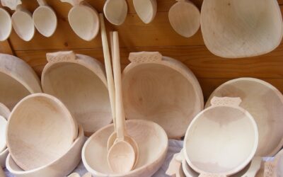 Quel bois est utilisé pour la fabrication de la vaisselle en bois?